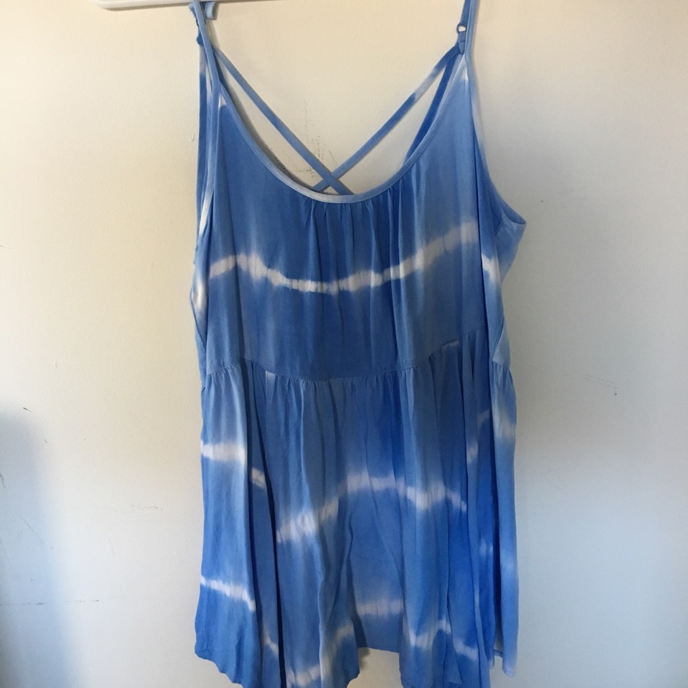 Super cute dress. In great condition. Not brandy